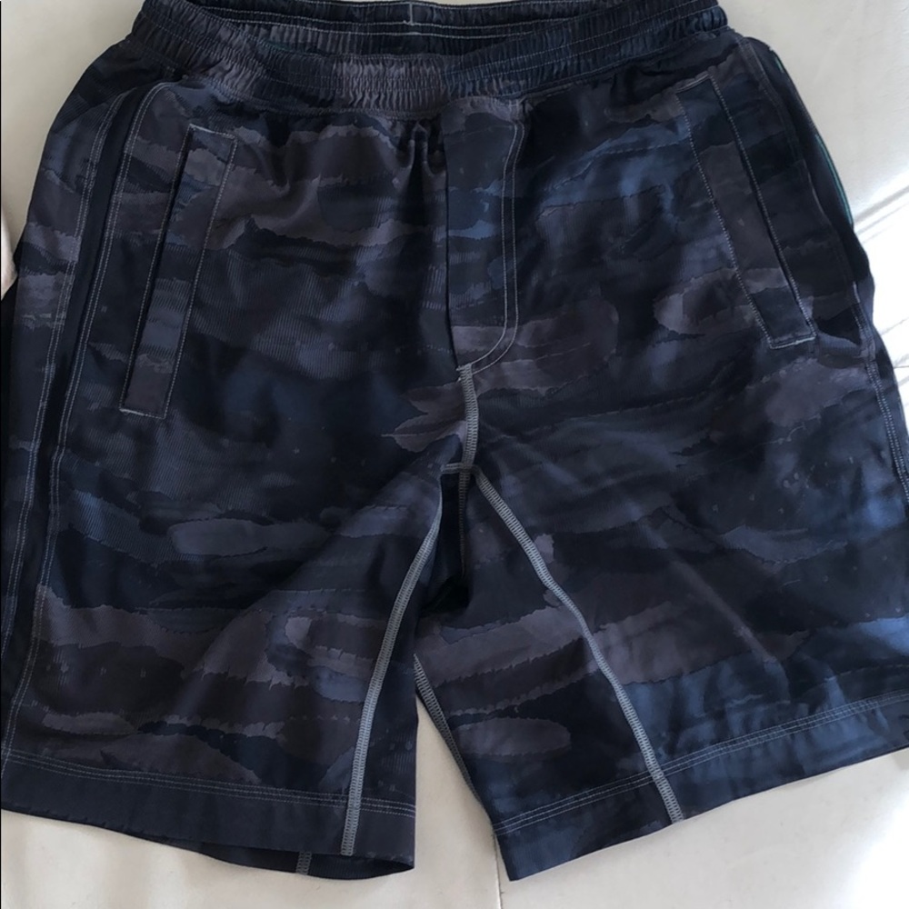 Men’s athletic shorts